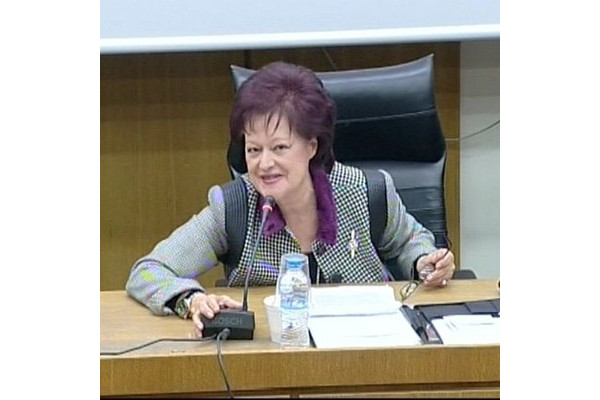 Βράβευση της Κοσμήτορος του Δημοτικού μας Λαϊκού Πανεπιστημίου κυρίας Στέλλας Πριοβόλου (12 Μαϊ. 2023)